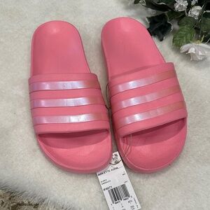 Nwt. Adidas flip flops